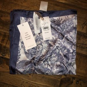 NWT LOFT mini square scarf
